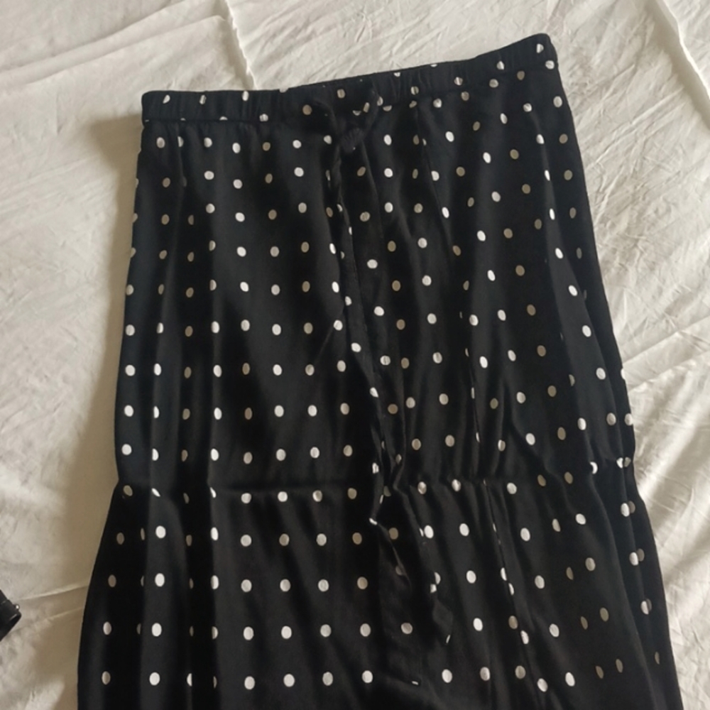 Gap skirt, mid length